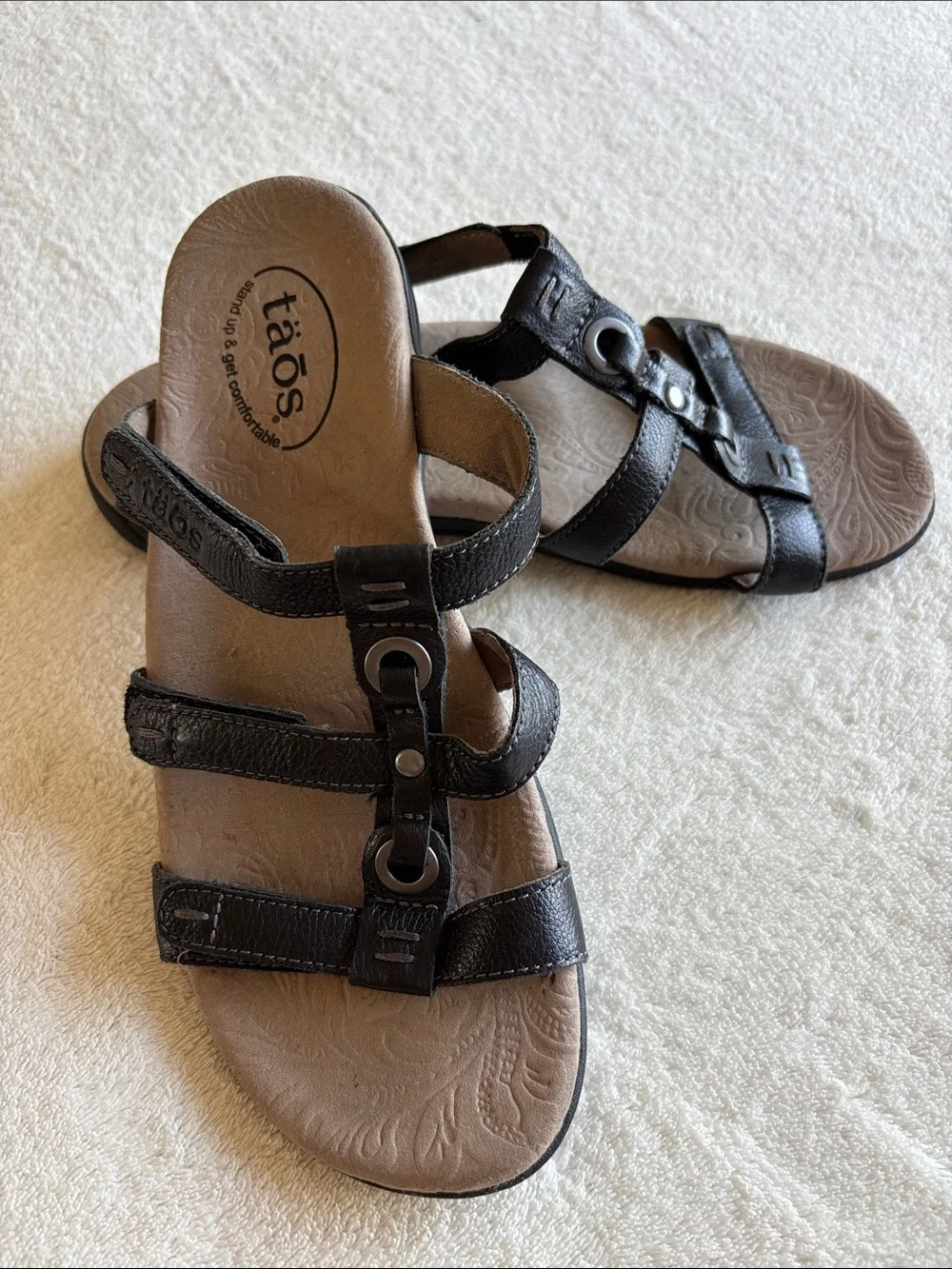 Taos Nifty Slide Sandals Black Leather Slip On Comfort Hook & Loop Comfort sz 8